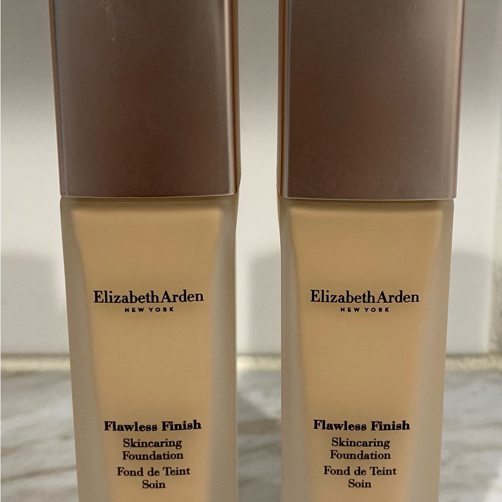 Elizabeth Arden Flawless Finish Skincaring Foundation 230N- Lot Of 2! Brand New!